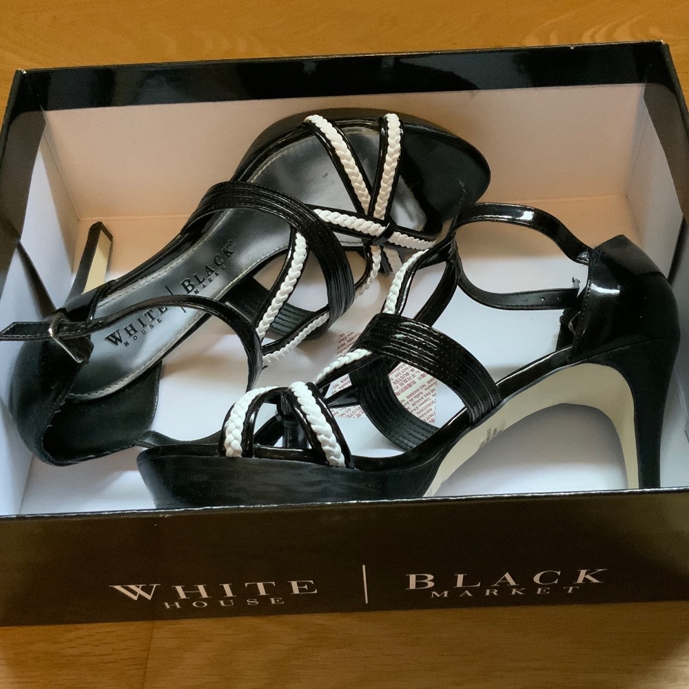 White House Black Market heels size 8